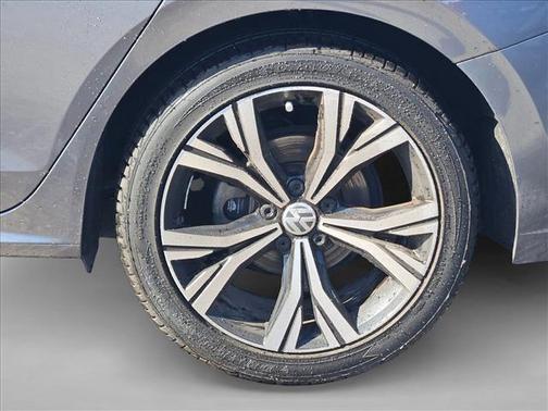 2021 Volkswagen Passat 2.0T SE