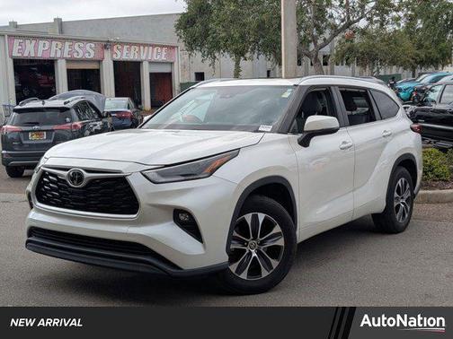 2021 Toyota Highlander XLE