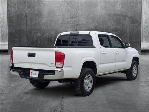 2016 Toyota Tacoma SR5