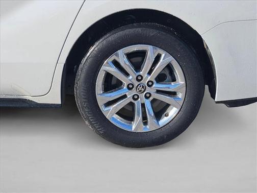 2021 Toyota Sienna Platinum