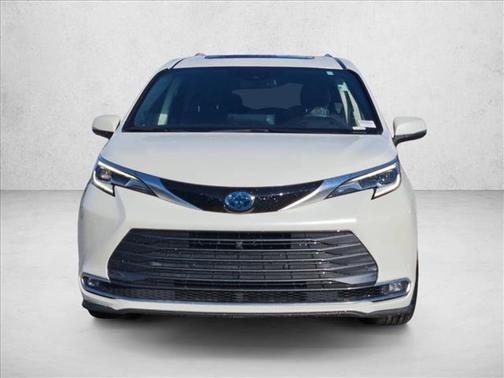 2021 Toyota Sienna Platinum
