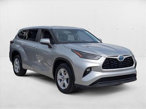 2024 Toyota Highlander Hybrid LE