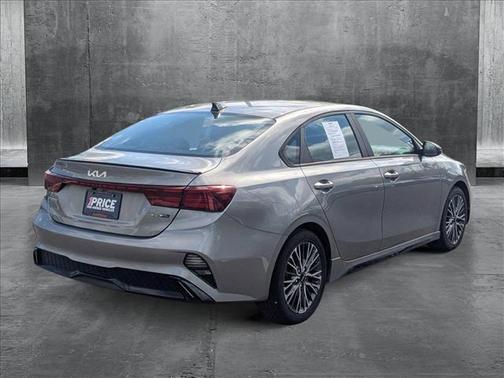 2022 Kia Forte GT-Line