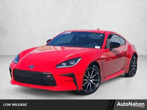 2025 Toyota GR86 Base