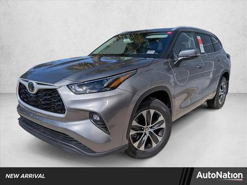 2026 Toyota Highlander XLE