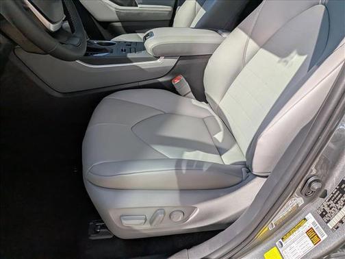 2026 Toyota Highlander XLE