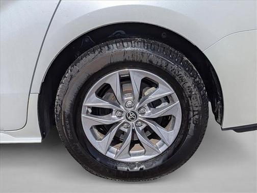 2021 Toyota Sienna XLE 7 Passenger