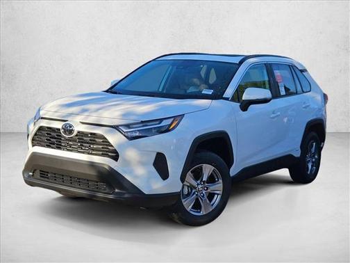 2025 Toyota RAV4 Hybrid XLE