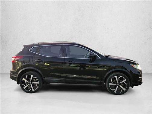 2020 Nissan Rogue Sport SL