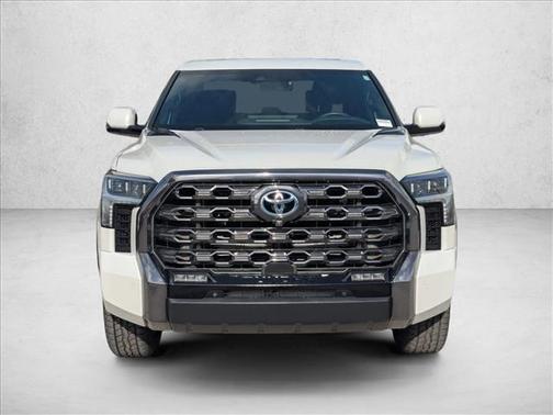 2023 Toyota Tundra Hybrid Platinum