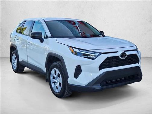 Ice Cap 2025 Toyota RAV4 LE