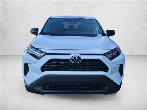 Ice Cap 2025 Toyota RAV4 LE