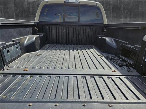 2016 Toyota Tacoma SR5