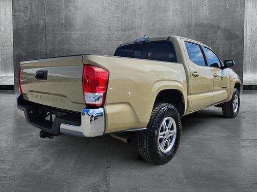 2016 Toyota Tacoma SR5