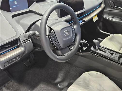 2025 Toyota Prius XLE