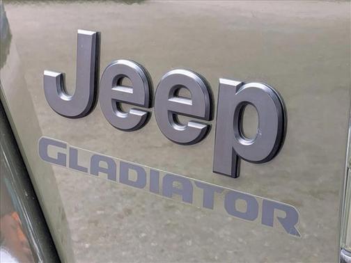 Sarge Green Clearcoat 2021 Jeep Gladiator Willys 4x4