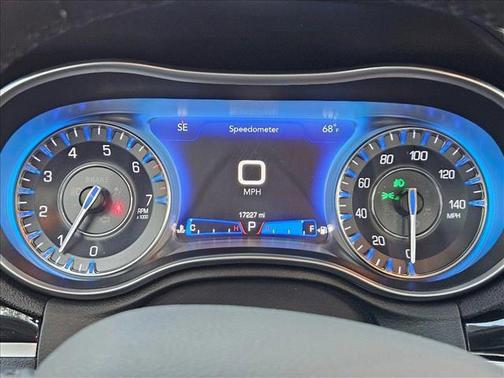 2023 Chrysler 300 Touring