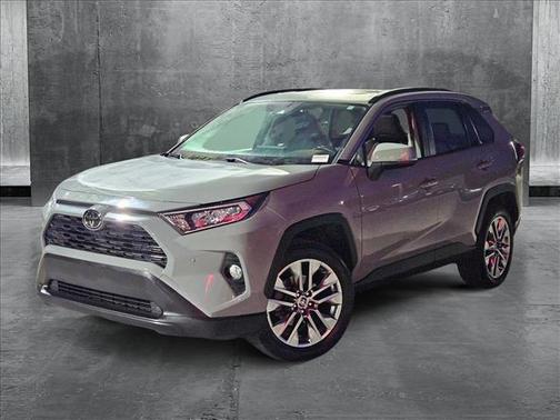 2020 Toyota RAV4 XLE Premium