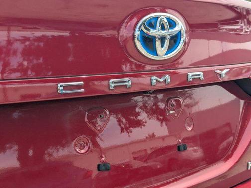 2022 Toyota Camry LE