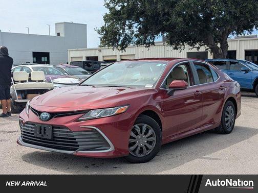 2022 Toyota Camry LE