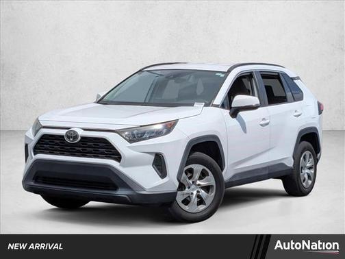 Super White 2019 Toyota RAV4 LE