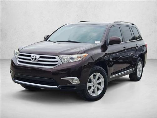2012 Toyota Highlander SE