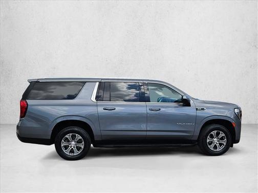 2022 GMC Yukon XL SLE