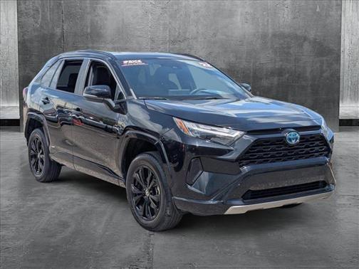 2022 Toyota RAV4 Hybrid SE