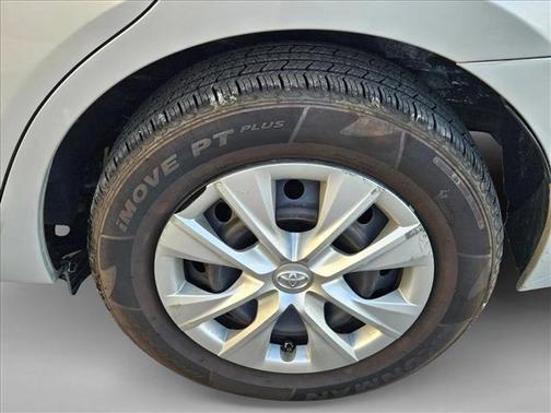 Classic Silver Metallic 2014 Toyota Corolla L