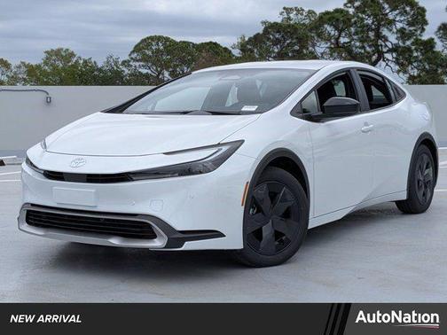 2026 Toyota Prius Plug-In Hybrid SE