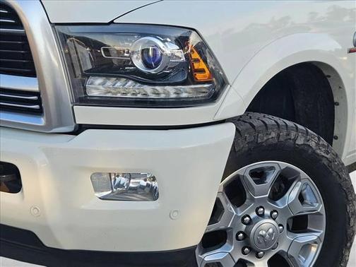 2018 RAM 3500 Limited Crew Cab 4x4 6'4' Box