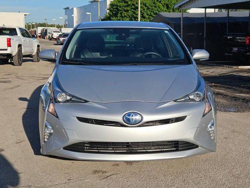 2018 Toyota Prius Three Touring