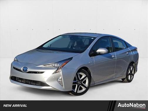 2018 Toyota Prius Three Touring