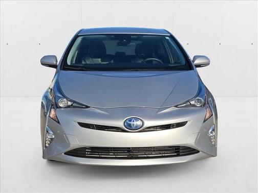 2018 Toyota Prius Three Touring