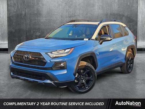 2022 Toyota RAV4 SE