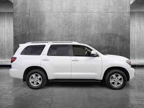 2020 Toyota Sequoia SR5