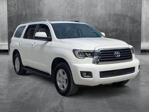2020 Toyota Sequoia SR5