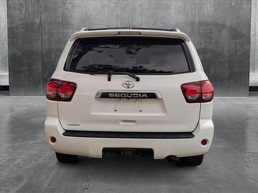 2020 Toyota Sequoia SR5