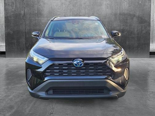 2024 Toyota RAV4 Hybrid LE