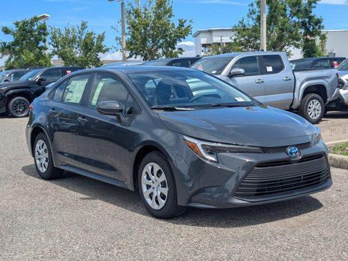 2025 Toyota Corolla Hybrid LE