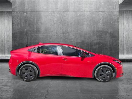 2023 Toyota Prius LE