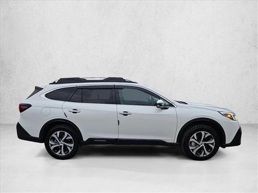 Crystal White Pearl 2022 Subaru Outback Touring