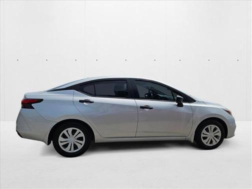 2020 Nissan Versa 1.6 S