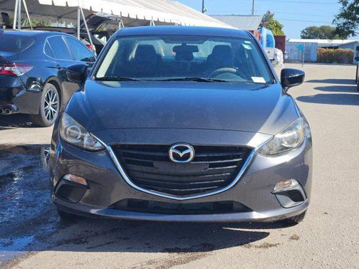 2015 Mazda Mazda3 i SV
