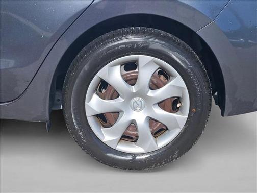 2015 Mazda Mazda3 i SV