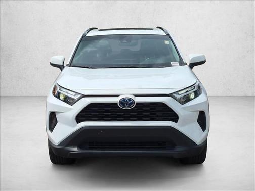 Ice Cap 2024 Toyota RAV4 Hybrid XLE