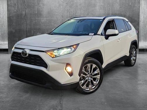 2021 Toyota RAV4 XLE Premium