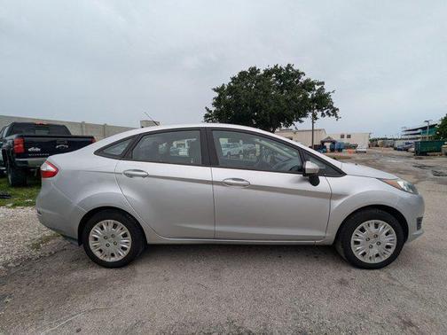 2017 Ford Fiesta S