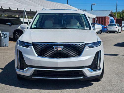 2022 Cadillac XT6 Premium Luxury AWD