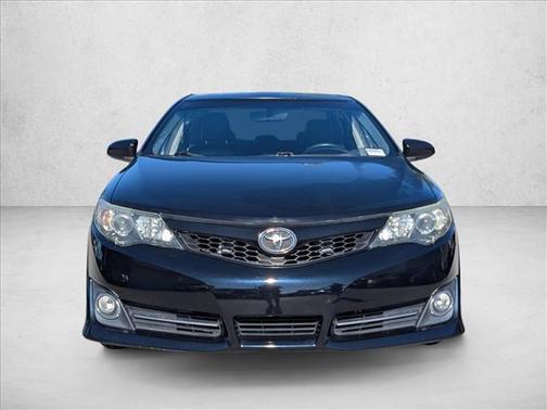 Attitude Black Metallic 2014 Toyota Camry SE